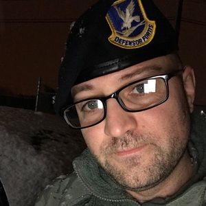 Meet your Posher, Brian